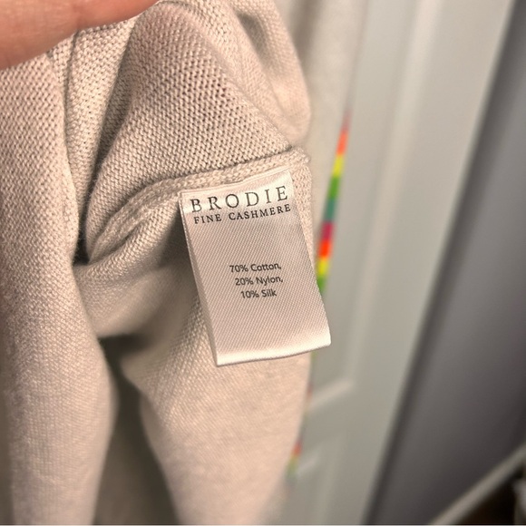 Whisper by Brodie Women’s Large Rainbow Gray Boxy Crew Cotton Silk Sweater - Picture 4 of 5